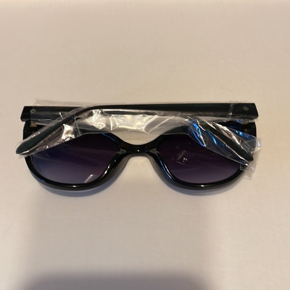 Kate Spade Samantha Sunglasses New In Package main image 6